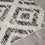 Meridian Diamond Distressed Area Rug - 8' X 11' - Grey