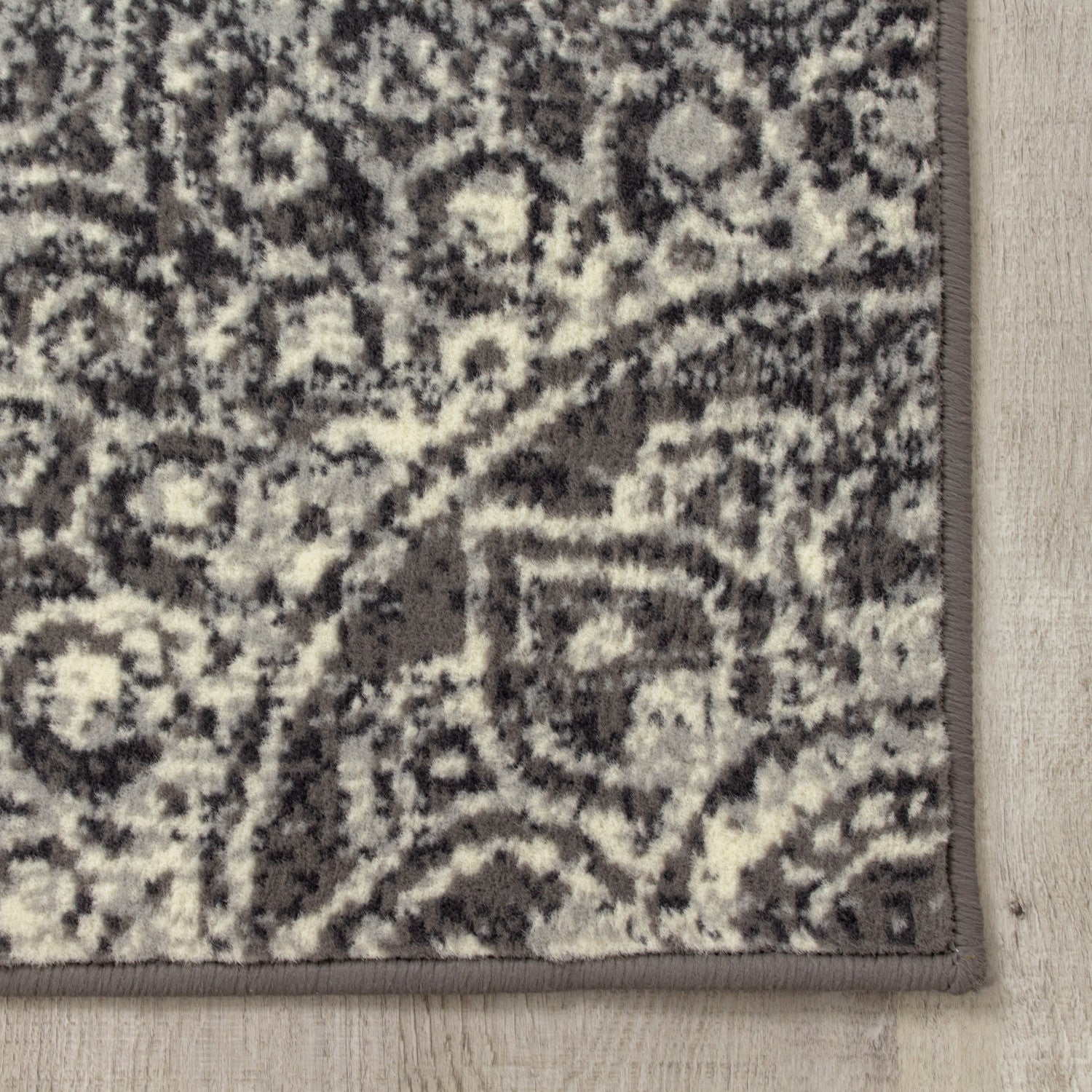 Fiona Medallion Stamps Area Rug - 5' X 7' - Grey/Cream