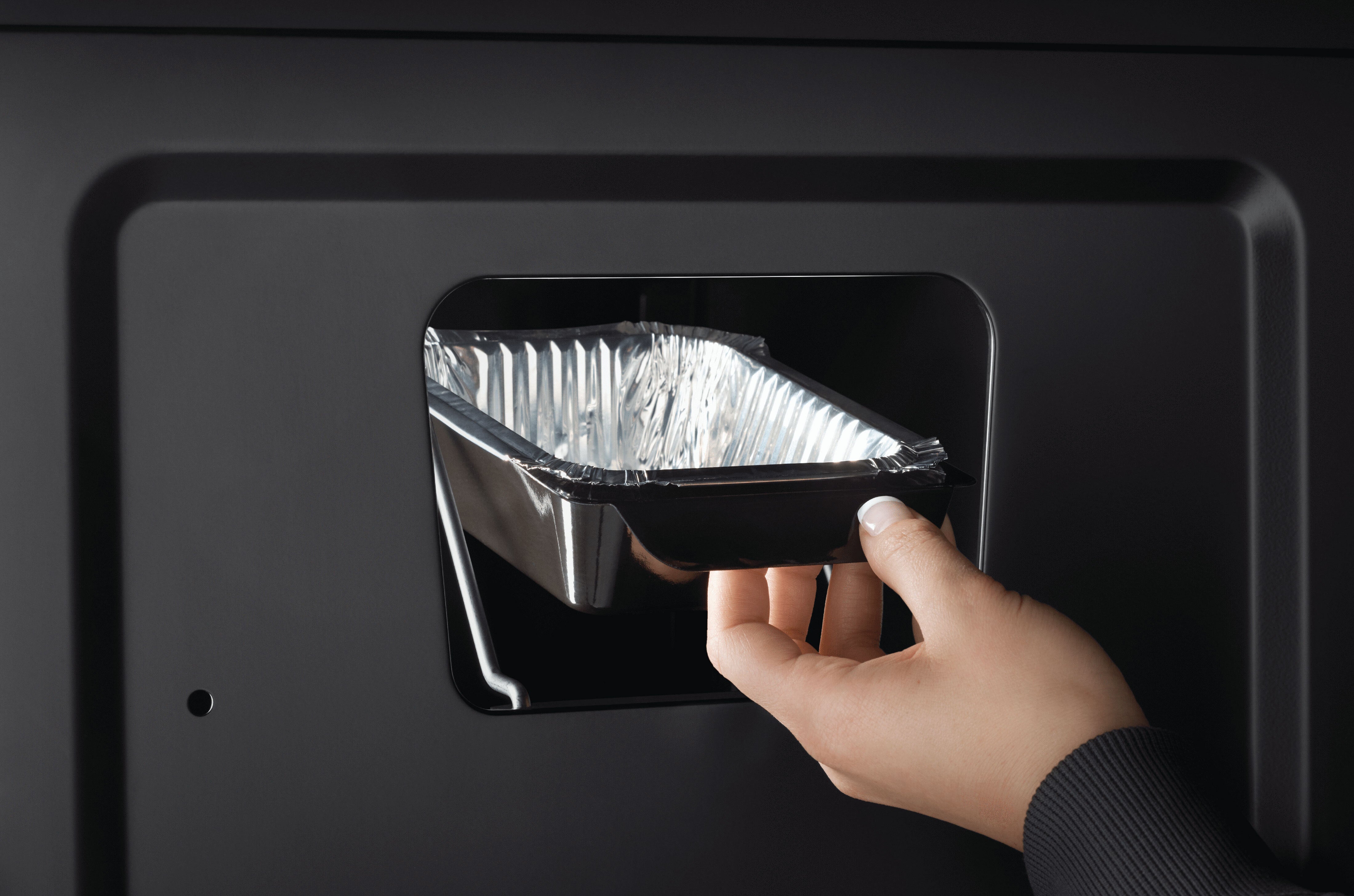 Napoleon Freestyle 365 3-Burner 33,000 BTU Propane Gas Grill - F365DPGT