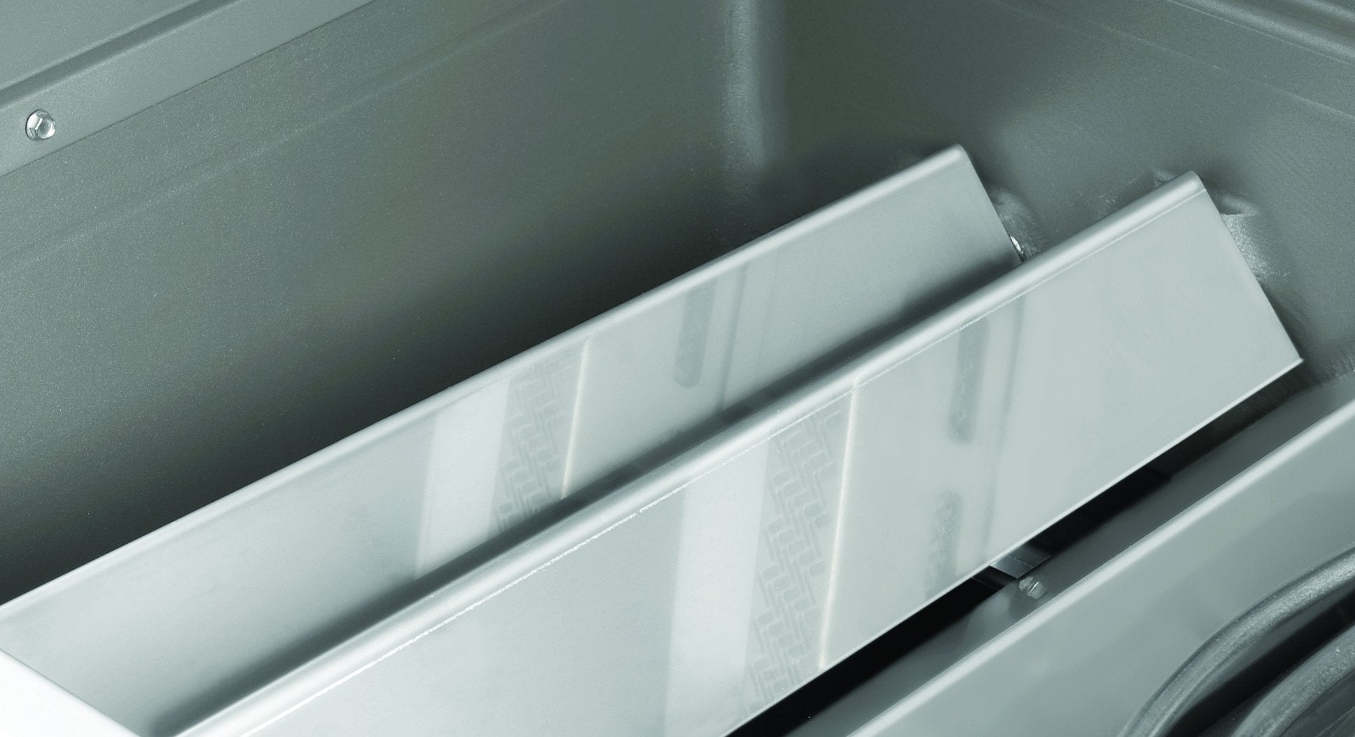 Napoleon Rogue 425 Black Propane Gas Grill Barbecue - R425PK