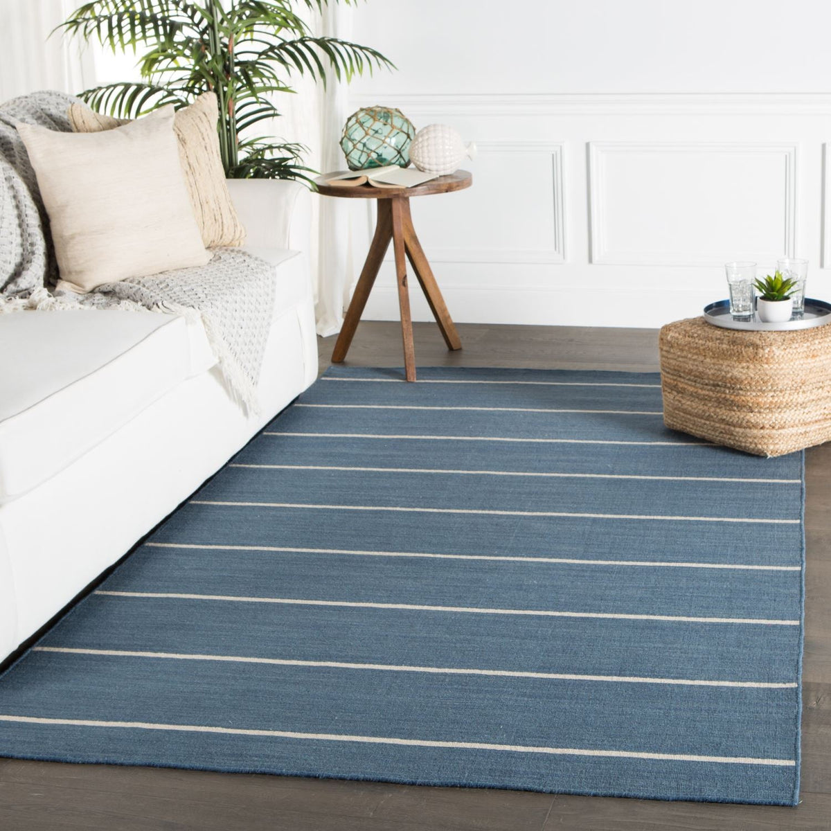 Agkiras I Area Rug - 10' X 14' - Blue/Cream
