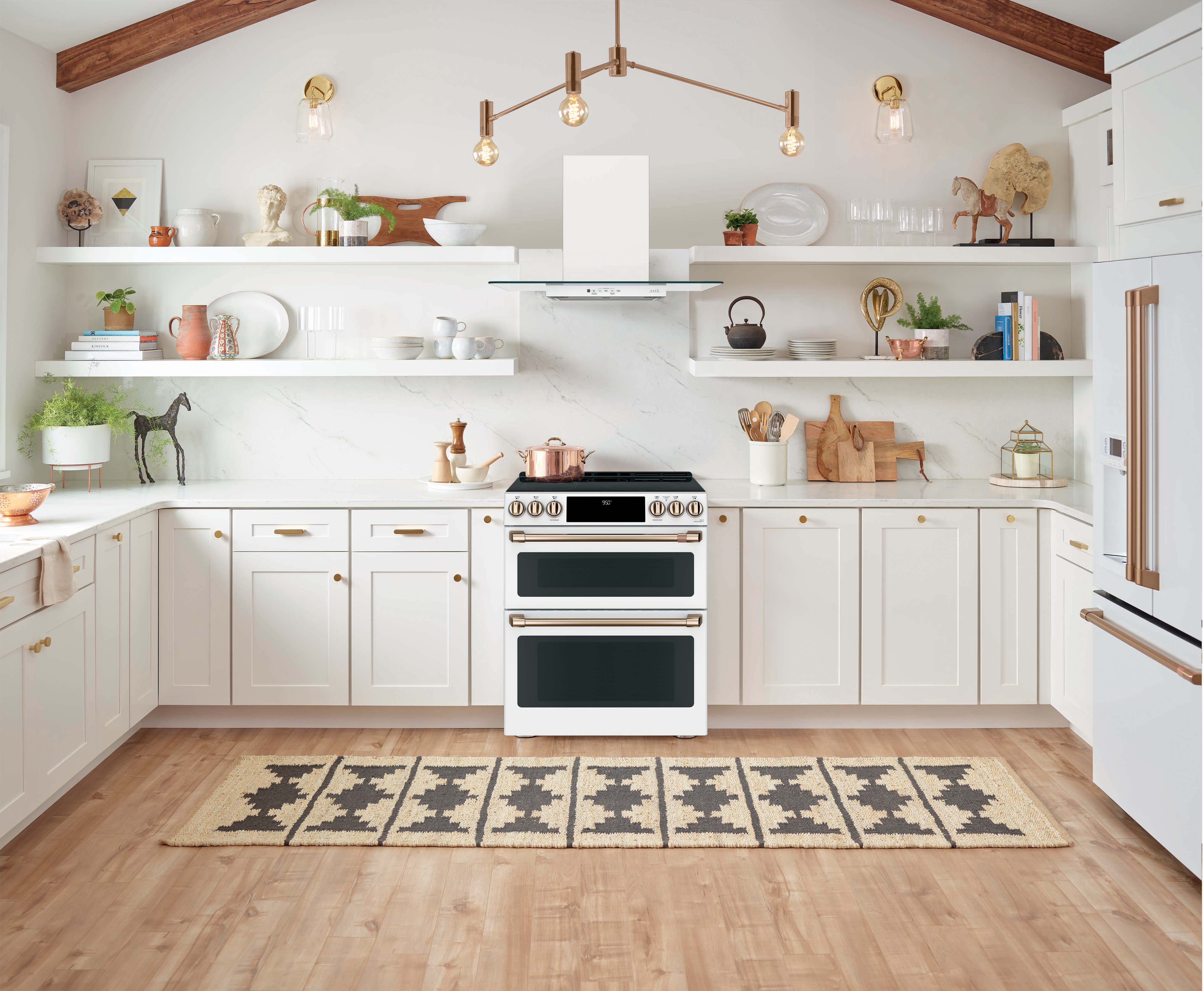 Café Matte White 30" 350-CFM Wall-Mount Glass Canopy Chimney Hood - CVW73014MWM