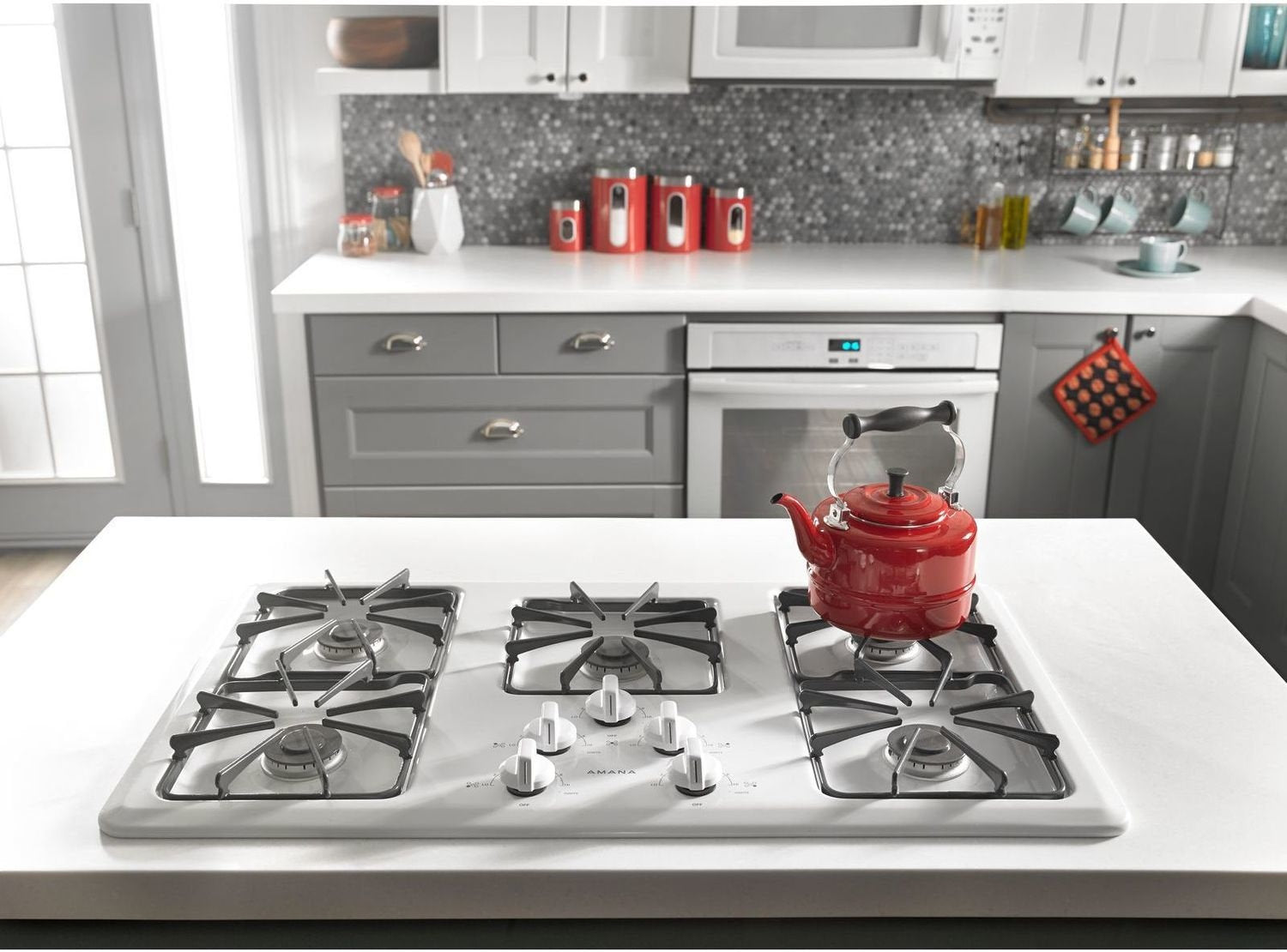 Amana White 36" Gas Cooktop - AGC6356KFW