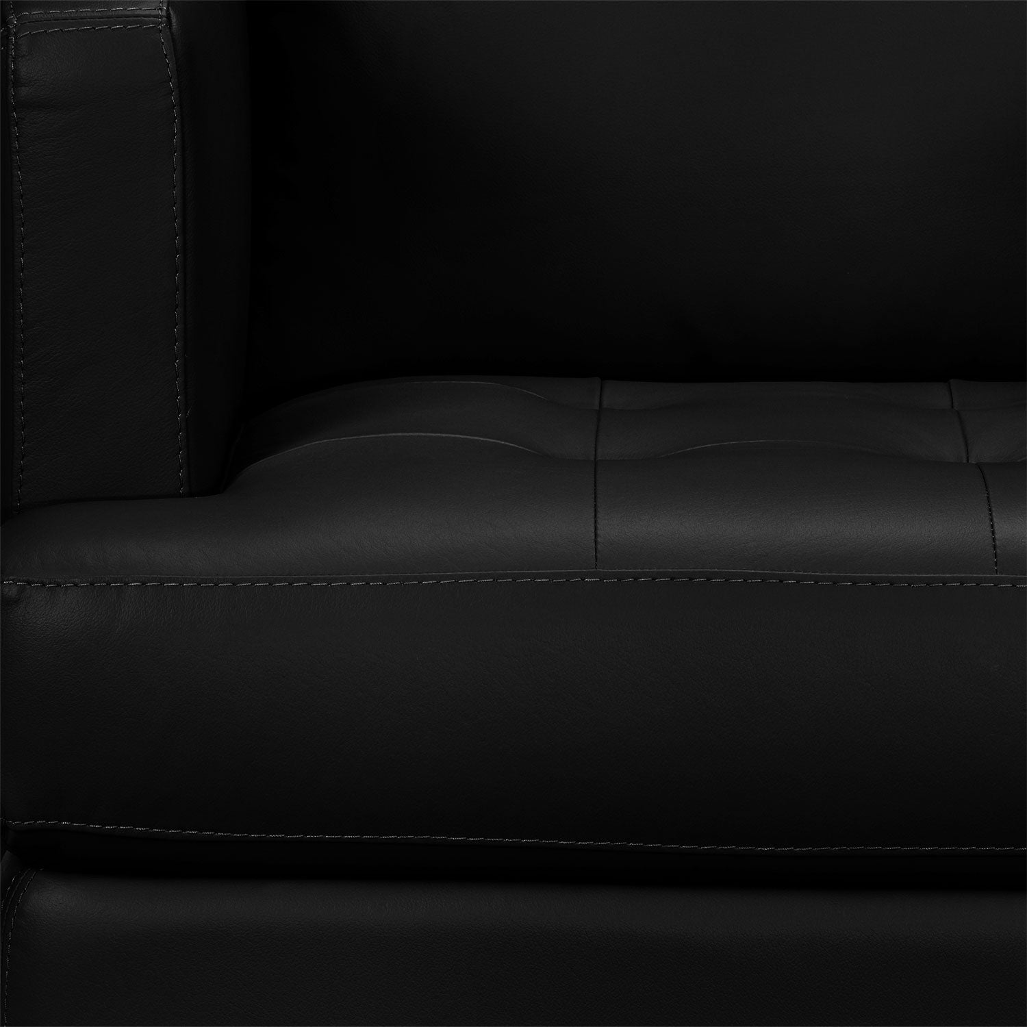 Walker Loveseat - Black